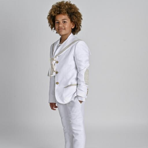 Traje de lino